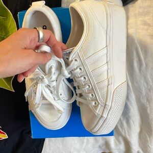 NEW Adidas Nizza Platform White Size 6,5 used once
